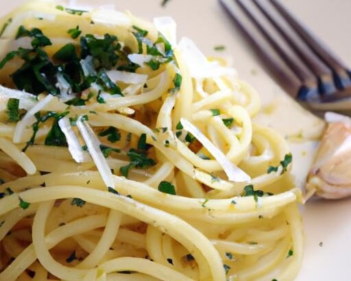 Delicious Aglio e Olio: Garlic Pasta Under $5 Meal Idea